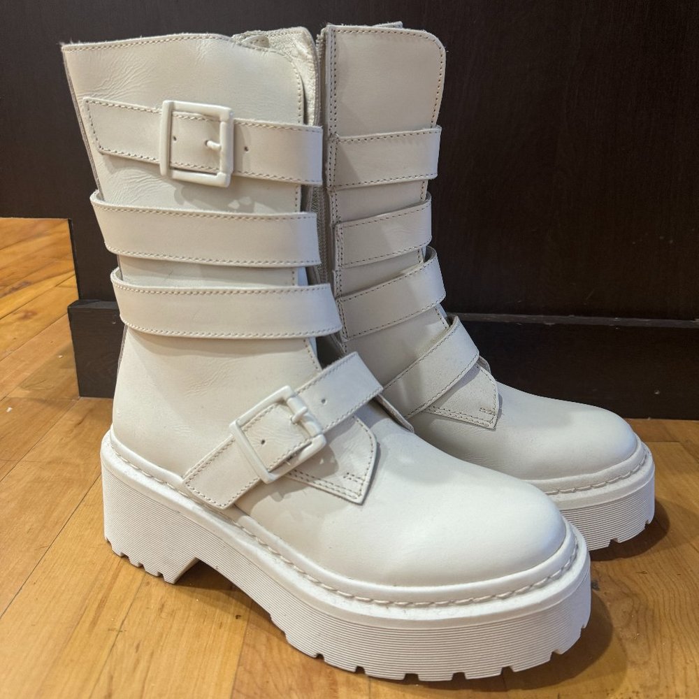 NWT Steve Madden Strappy Combat Boots